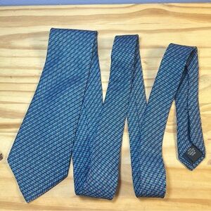 *2/$30* Michael Kors Blue Geometric Silk Tie